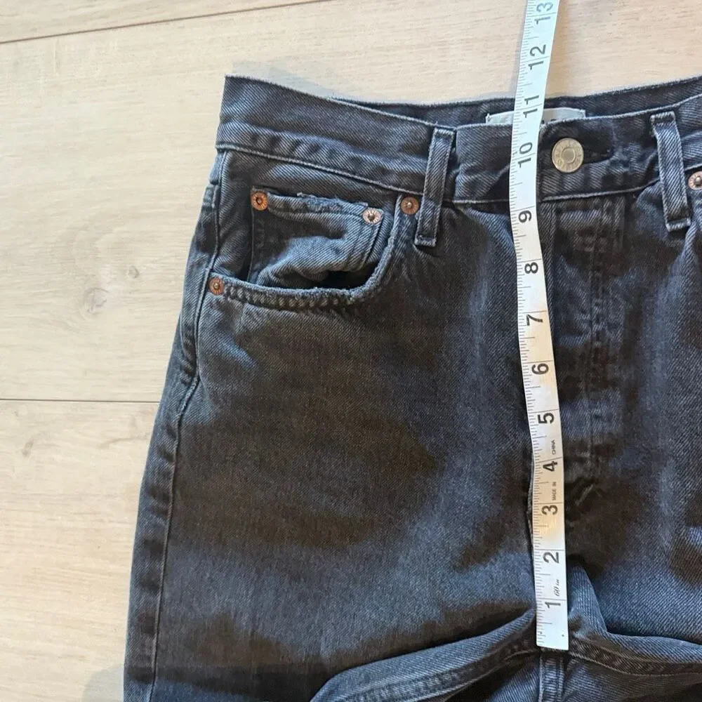 Agolde women’s crop jeans size 27